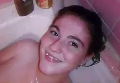 Mary Brekston im schwarzen BH necken pornofilme gratis gucken und spielen
