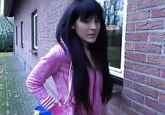Latexfaust in versaute pornofilme gratis seinem Arsch